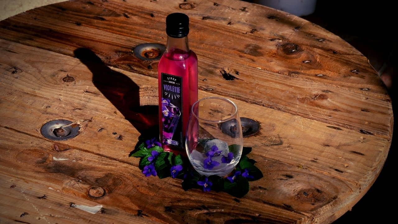 Sirop de violettes : Recette de Sirop de violettes
